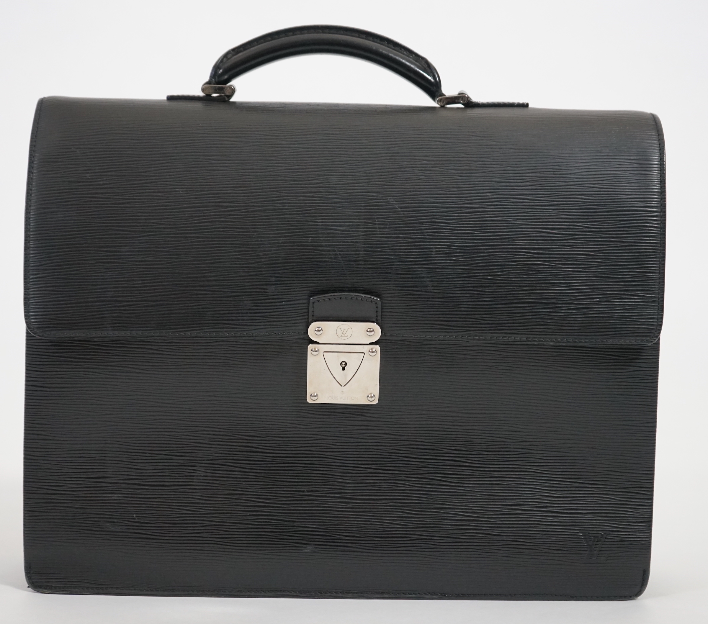 A Louis Vuitton Robusto briefcase in black taiga leather, width 41.5cm, height 33cm, depth 8cm